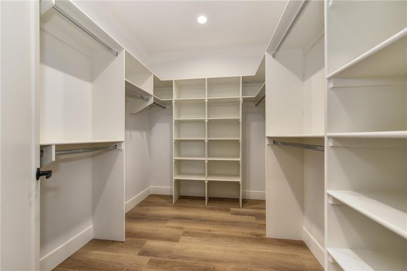 More Photos Of 908 Bidwell St, Folsom Multifamily For Sale