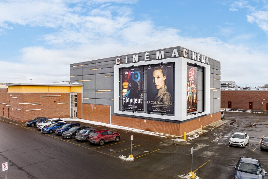 More Photos Of 900 Boul Grignon, St-Jérôme General Retail For Lease