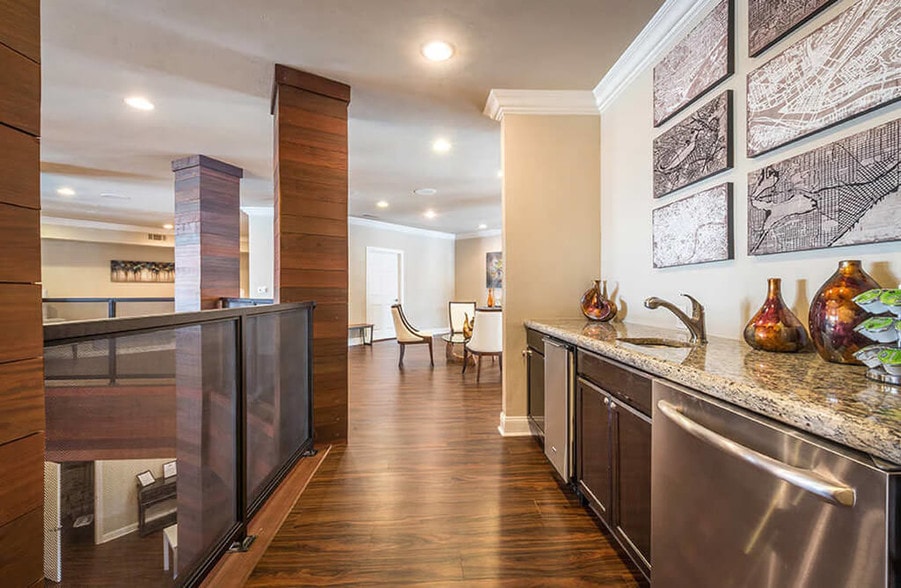More Photos Of 301-409 N Walker Ave, Oklahoma City Apartments For Lease