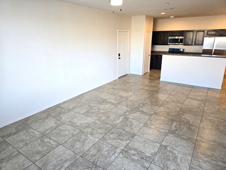 More Photos Of 4300 N Lamont St, Las Vegas Apartments For Sale
