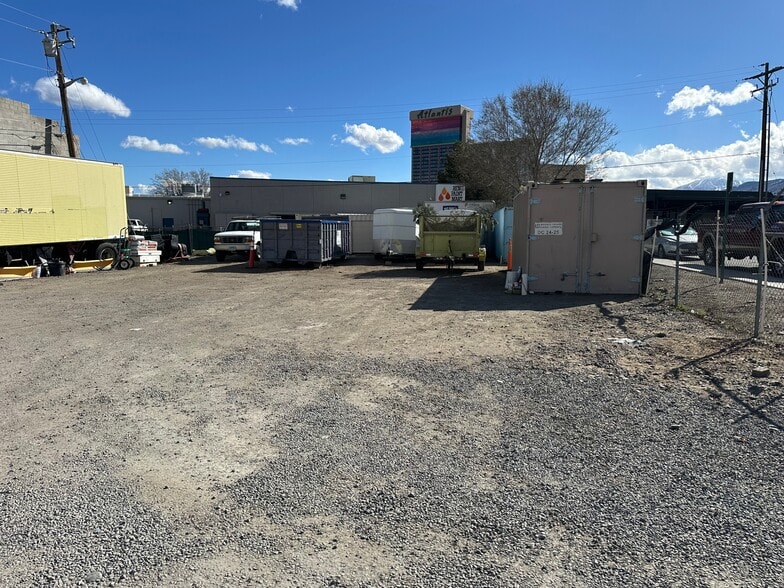 More Photos Of 310 Gentry Way, Reno Auto Repair For Sale