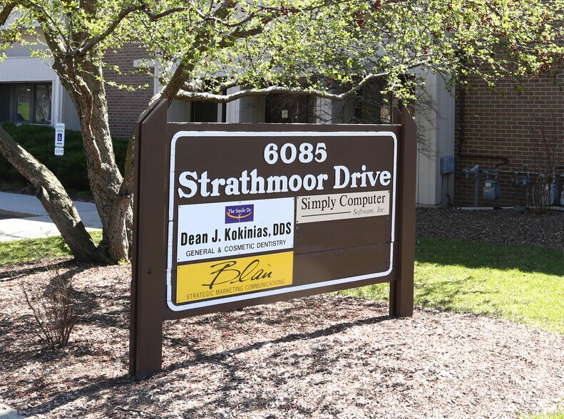 More Photos Of 6085 Strathmoor Dr, Rockford Medical For Sale