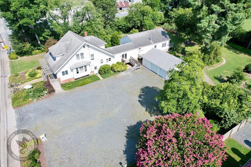 More Photos Of 141 Market St, Onancock Specialty For Sale