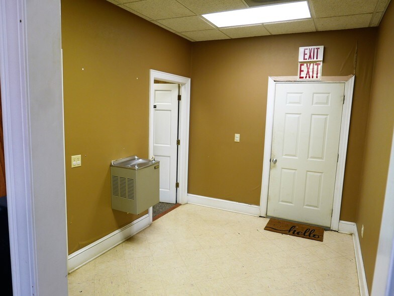 More Photos Of 2265 Nc Highway 24 27 E, Biscoe Storefront For Sale