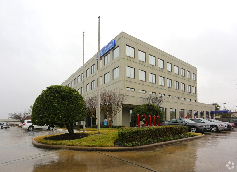 More Photos Of 13111 Westheimer Rd, Houston Office For Sale