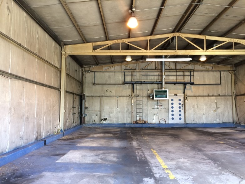 More Photos Of 67 Steubenville Pike, Burgettstown Warehouse For Sale