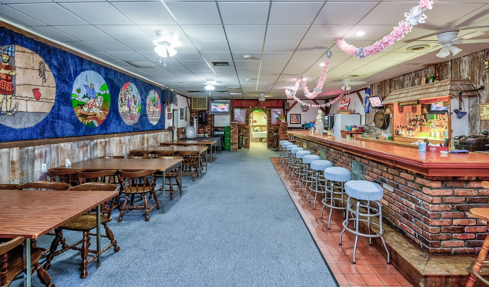 More Photos Of 10 Pythian Dr, Edgewater Lodge Meeting Hall For Sale