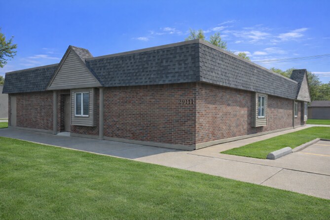 Primary Photo Of 29111 Harper Ave, Saint Clair Shores Office For Lease