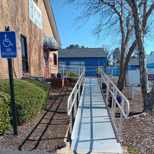 More Photos Of 457 Columbia Industrial Blvd, Evans Self Storage For Lease