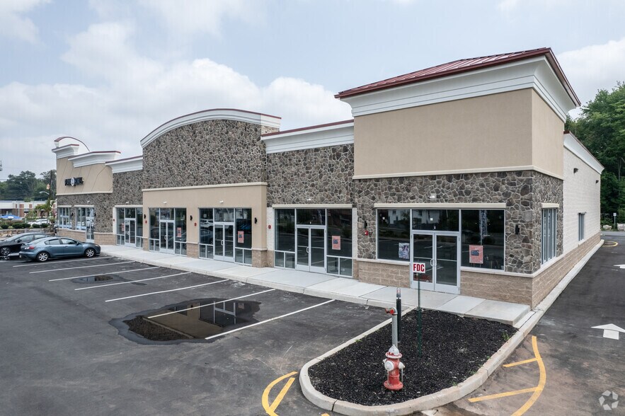 More Photos Of 3000-3046 Route 27, Franklin Park Unknown For Lease