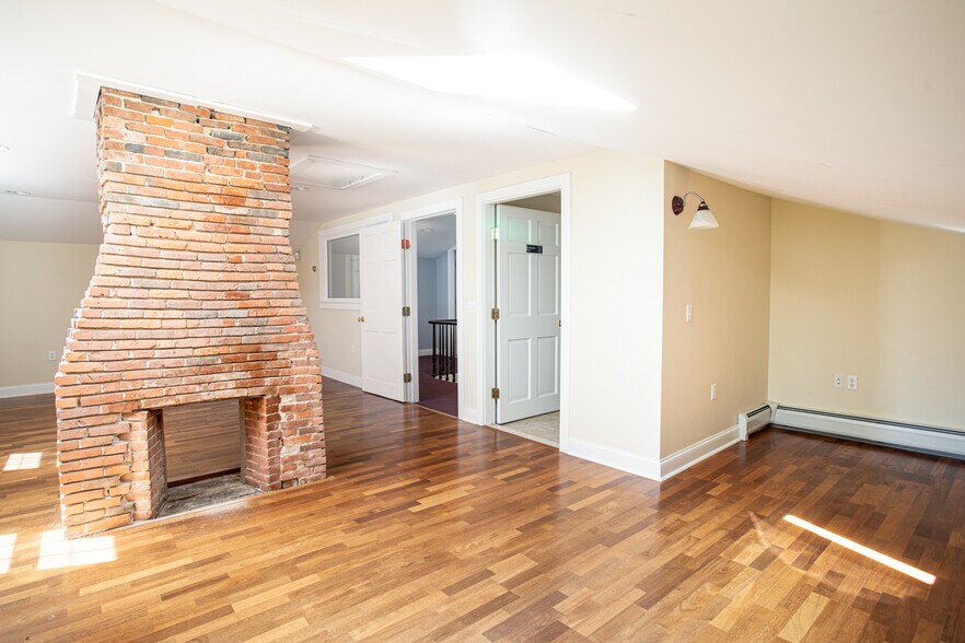 More Photos Of 399 N Main St, Fall River Office Residential For Sale