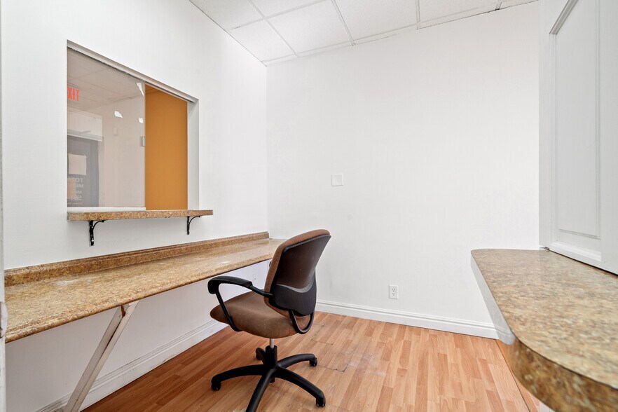 More Photos Of 3003 S Congress Ave, Lake Worth Medical For Sale