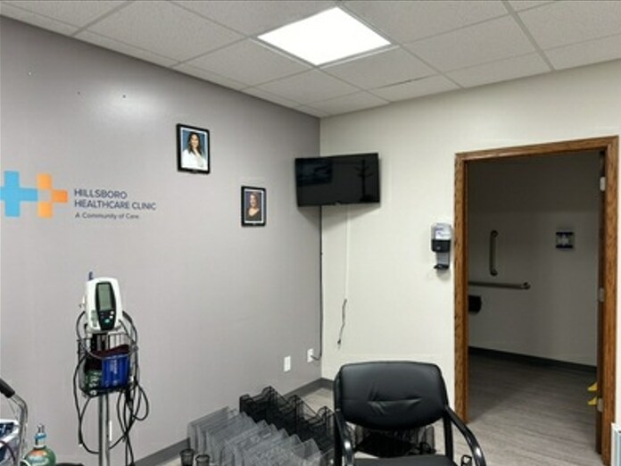 More Photos Of 108-114 S Main St, Hillsboro General Retail For Sale