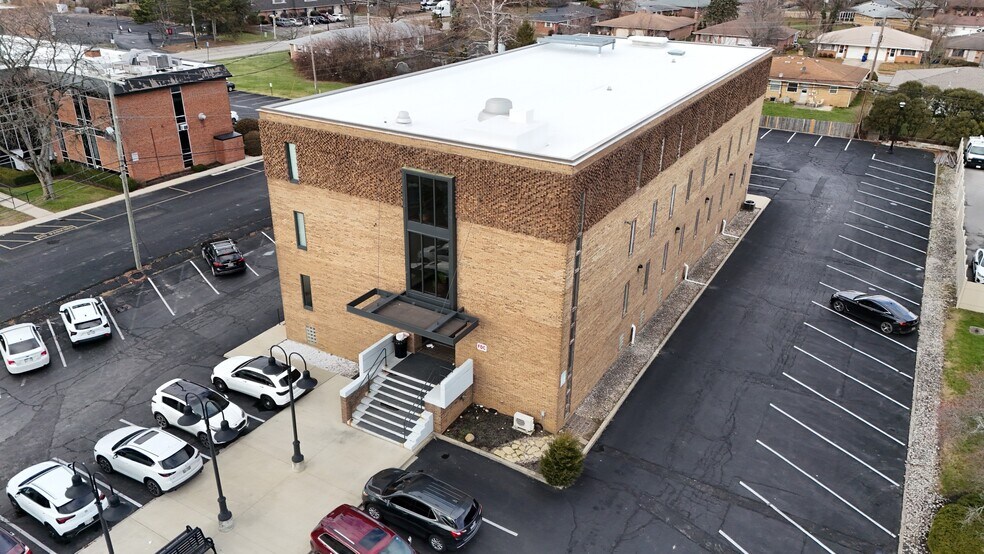 More Photos Of 1110 Morse Rd, Columbus Loft Creative Space For Lease