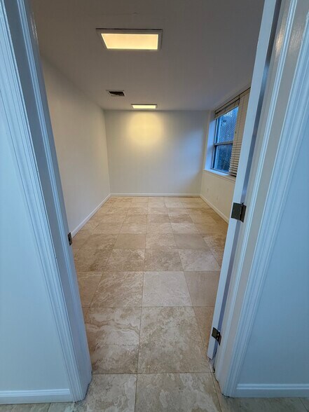More Photos Of 30-63 38th St, Long Island City Office Residential For Sale