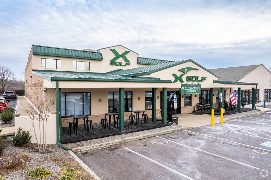Primary Photo Of 12 Pottstown Pike, Chester Springs General Retail For Lease