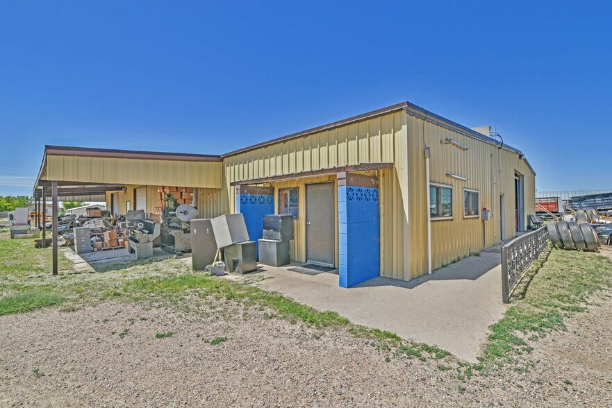 More Photos Of 6002 US Highway 50, Lamar Service For Sale