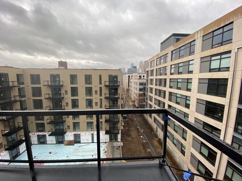 More Photos Of 729 N Third Street, Minneapolis Apartments For Lease
