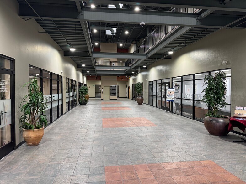 More Photos Of 517 W 100 N, Providence Loft Creative Space For Sale