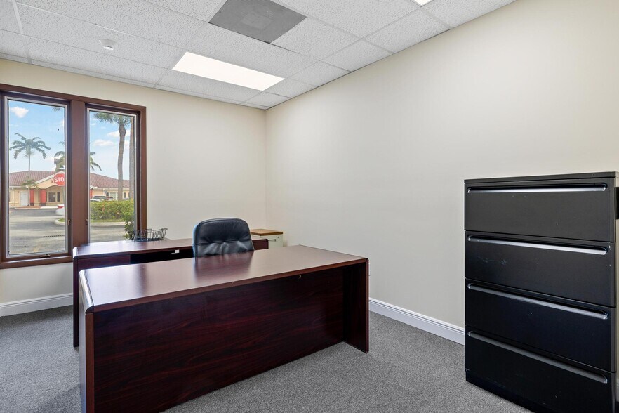More Photos Of 15055 SW 122nd Ave, Miami Office For Sale