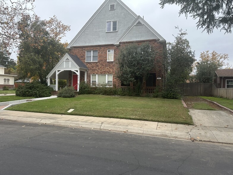 Primary Photo Of 150 W Stadium Dr, Stockton Apartments For Sale