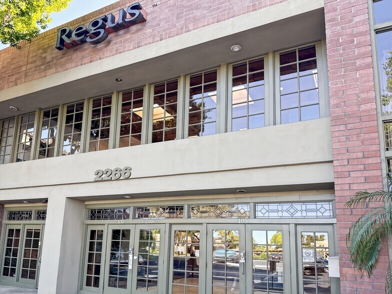 More Photos Of 2266 S Dobson Rd, Mesa Coworking Space