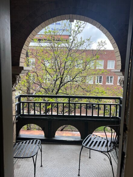 More Photos Of 1510 York St, Denver Loft Creative Space For Lease