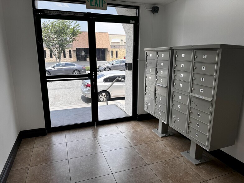 More Photos Of 435 W Orange Show Ln, San Bernardino Medical For Lease