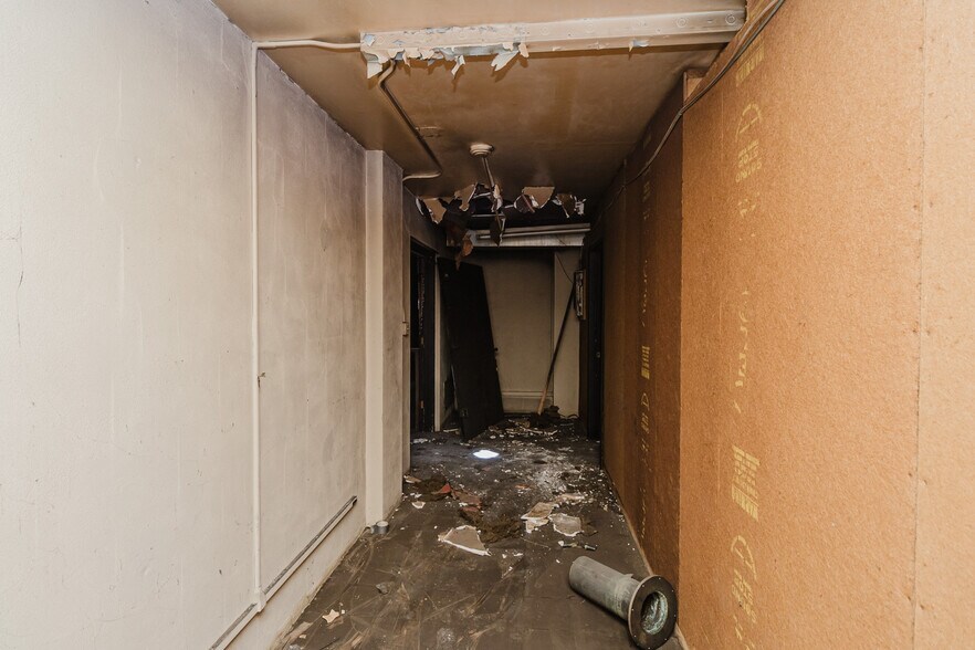 More Photos Of 470 N Seneca St, Wichita Warehouse For Sale