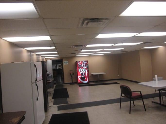 More Photos Of 7135 Ardmore St, Houston Light Manufacturing For Sale