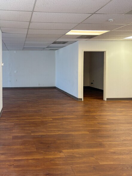 More Photos Of 78105 Calle Estado, La Quinta Unknown For Lease