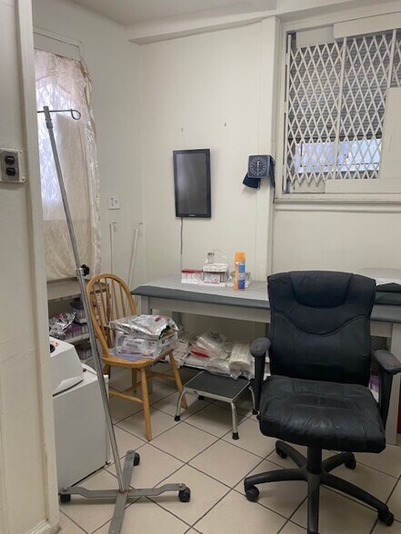 More Photos Of 2000 Kings Hwy, Brooklyn Apartments For Lease