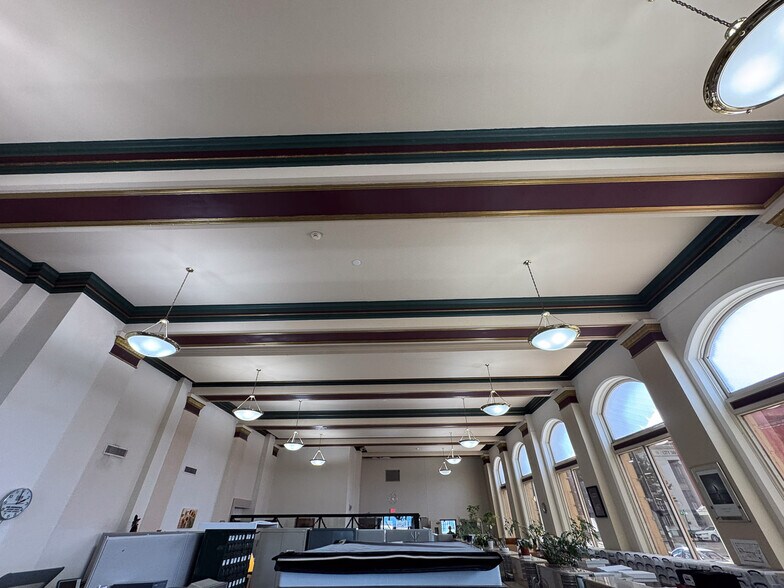 More Photos Of 243 E Main St, Alliance Apartments For Sale