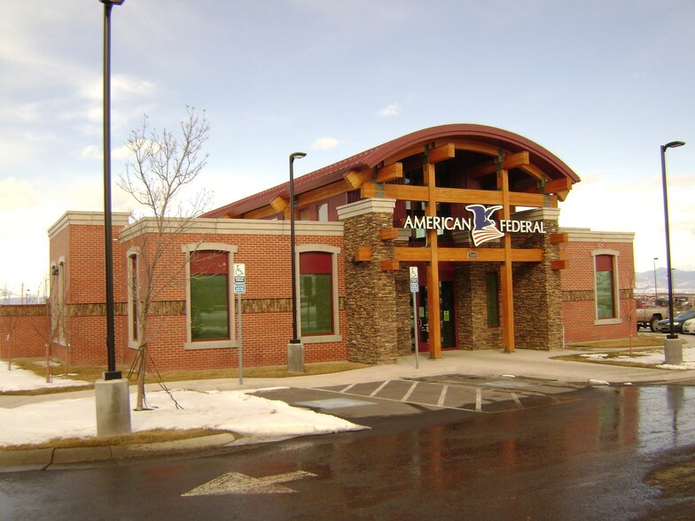 More Photos Of 2030 Cromwell Dixon Ln, Helena General Retail For Lease