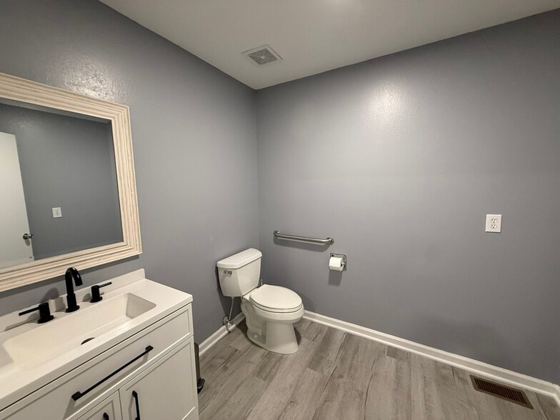More Photos Of 3642 N NC 16 Business Hwy, Denver Office For Lease