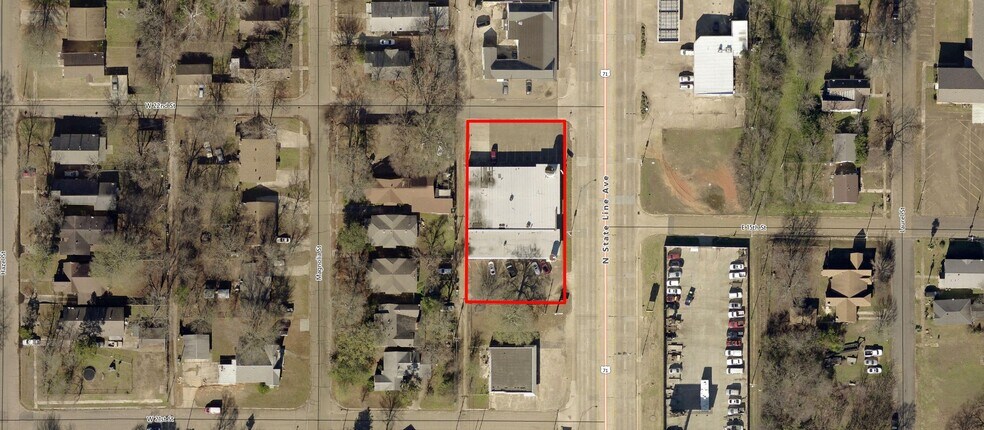 More Photos Of 2121 N State Line Ave, Texarkana Freestanding For Sale