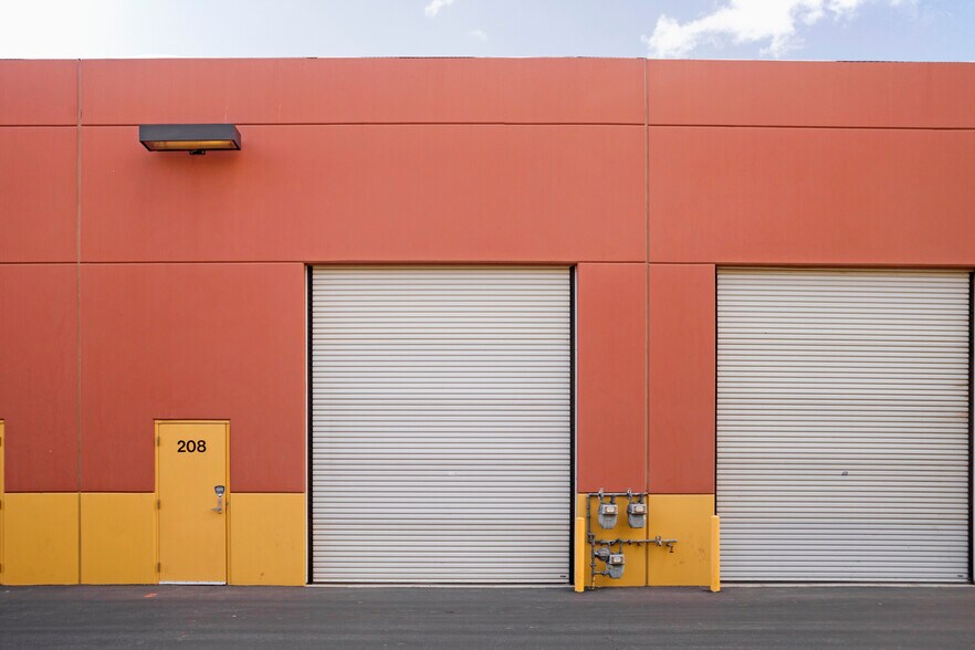 More Photos Of 78078 Country Club Dr, Bermuda Dunes Unknown For Lease