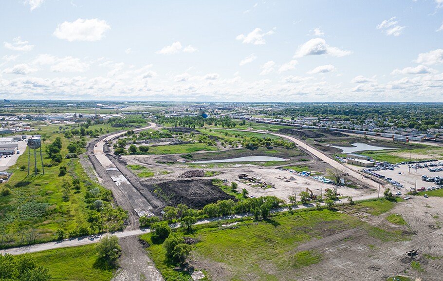 More Photos Of Marion @ Archibald, Winnipeg Industrial For Lease