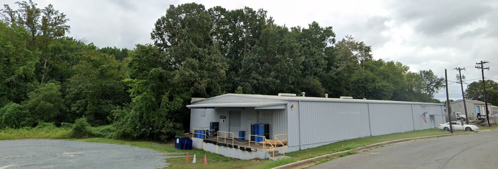 Primary Photo Of 3400 Silas Ave, Charlotte Warehouse For Lease