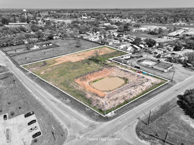 More Photos Of 1057 Tesch St, Bellville Industrial For Lease