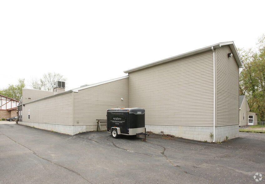 More Photos Of 110-112 S Bridge St, Dimondale Freestanding For Sale