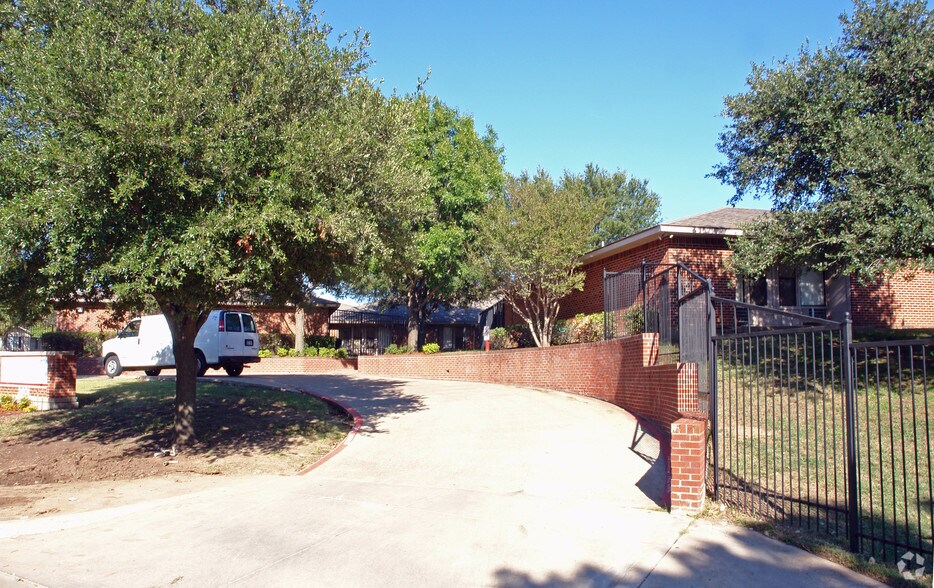 More Photos Of 2601 Tandy Ave, Fort Worth Assisted Living For Sale
