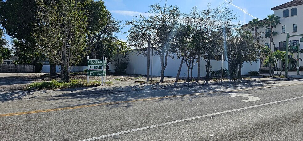 More Photos Of 202 N Federal Hwy, Lake Worth Restaurant For Lease