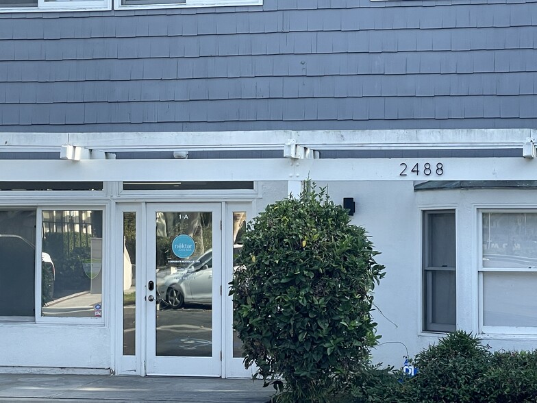 More Photos Of 2482 Newport Blvd, Costa Mesa Loft Creative Space For Lease
