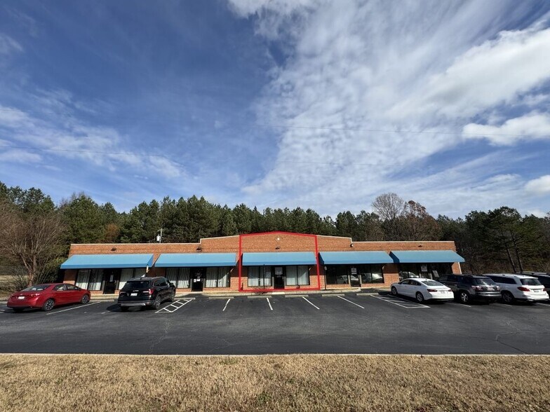 Primary Photo Of 11 Barkingham Ln, Greenville Storefront Retail Office For Lease