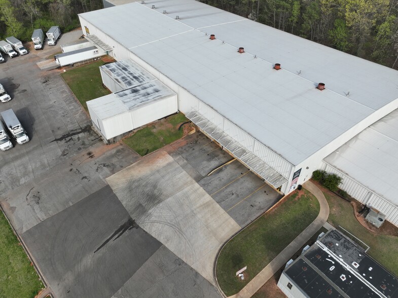 More Photos Of 107 Walter Davis Dr, Birmingham Warehouse For Sale