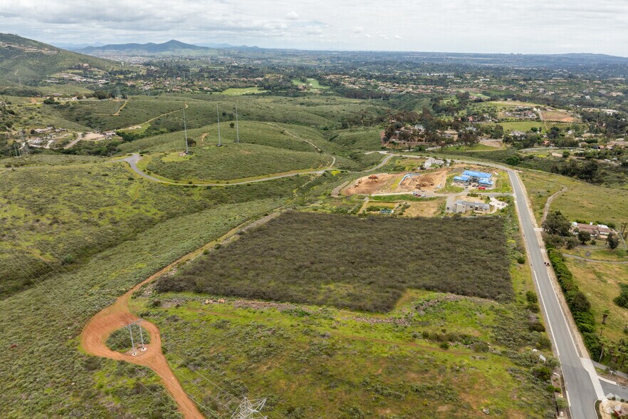 More Photos Of 1735 Rancho Summit Dr, Encinitas Land For Sale