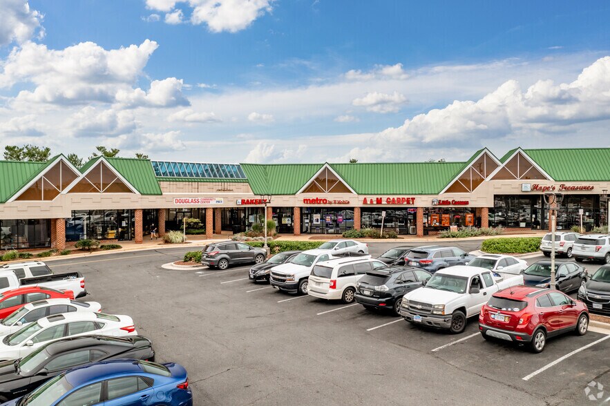 More Photos Of 701-707 E Market St, Leesburg Unknown For Lease