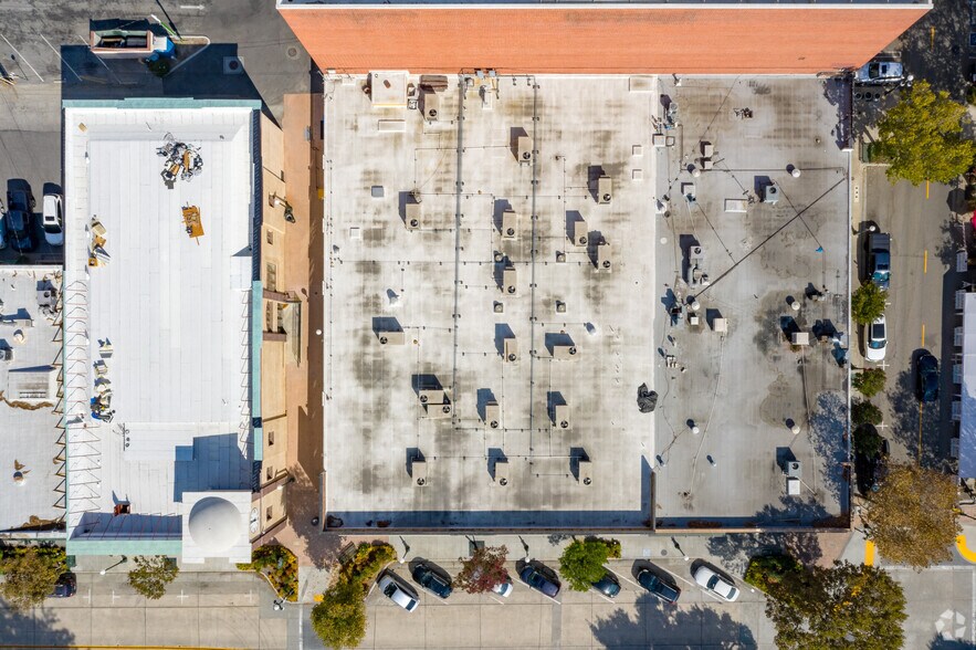 More Photos Of 324-328 S Myrtle Ave, Monrovia Office For Sale