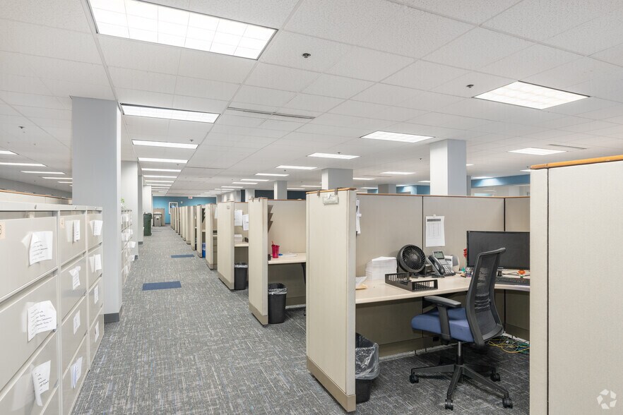 More Photos Of 701 Market St, Philadelphia Office For Lease